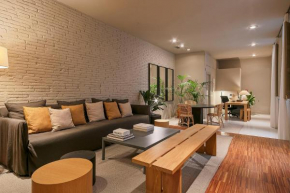 Uma Suites Pau Claris